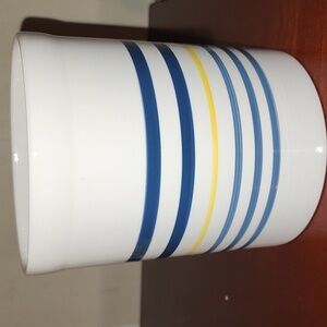 New OrlyMaison Striped Crock Utensil Holder